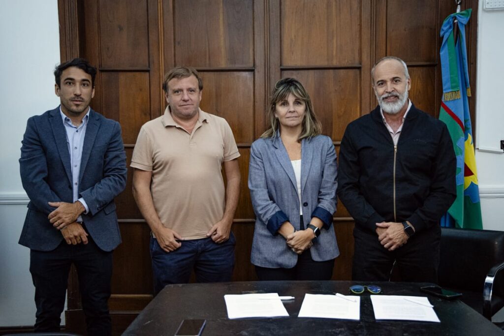 Avanzan con la puesta en valor de Punta Mogotes con la firma de un convenio de colaboración
