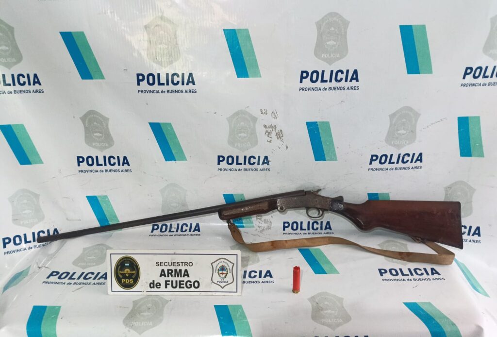 Tenía arresto domiciliario, atacó a golpes a su pareja y volvió a Batán