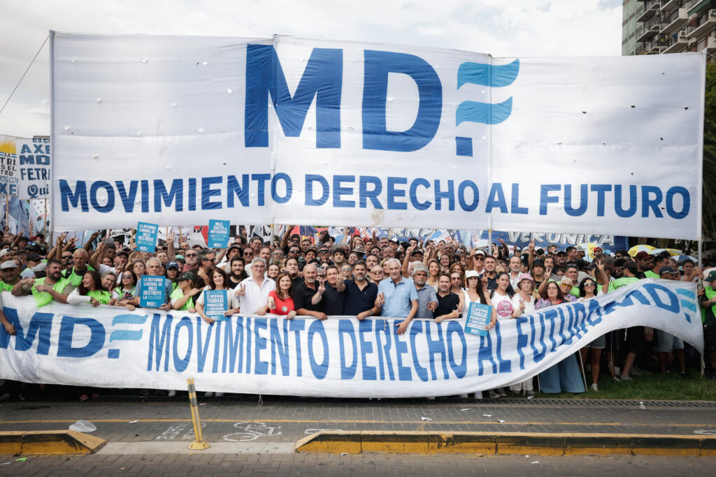Kicillof participó de la marcha en rechazo a la reforma laboral