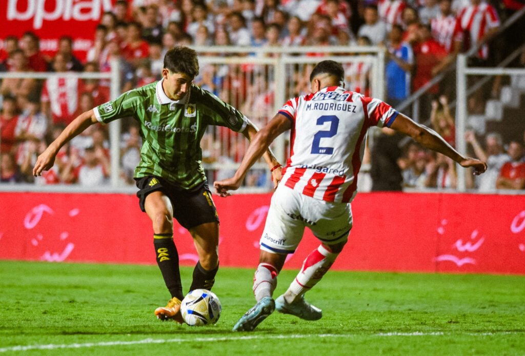 Aldosivi cayó ante Unión por la mínima y sigue sin sumar