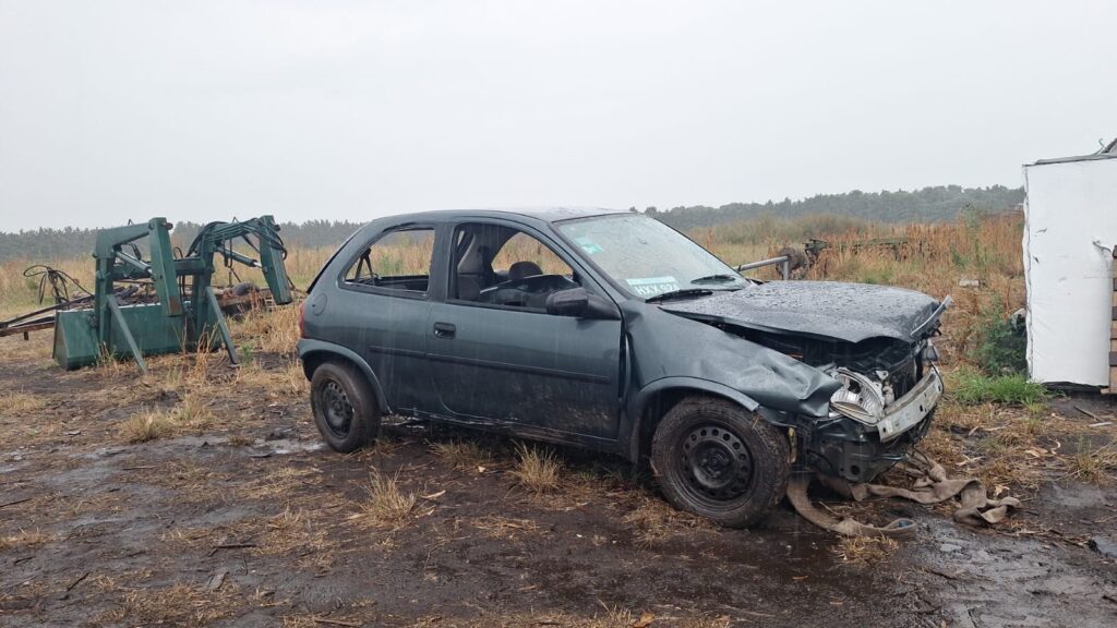 Sorpresa: el vehículo que volcó con una embarazada que fue rescatada por los bomberos era robado