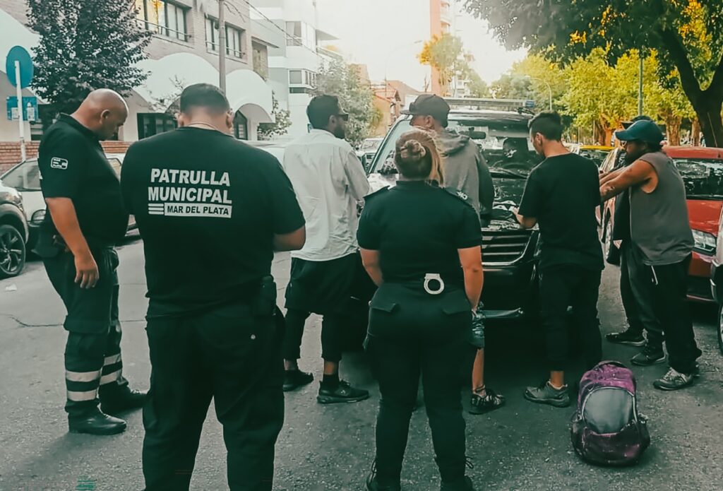 Lo denunciaron por consumir alcohol en la vía pública, encaró a la Patrulla Municipal y terminó aprehendido