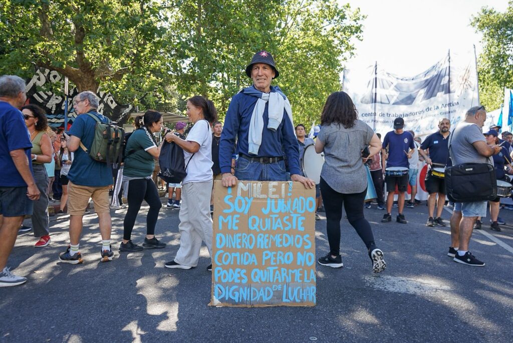 Mar del Plata se movilizó en contra de la reforma laboral con un fuerte rechazo