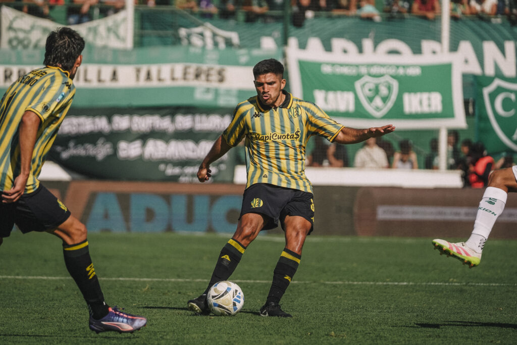 Sarmiento le ganó a Aldosivi y lo hundió en zona de descenso