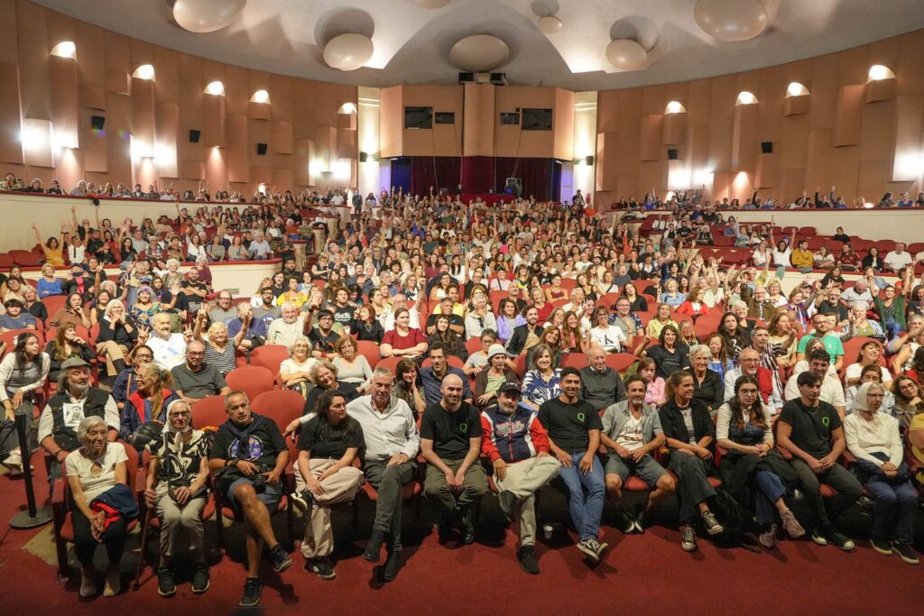 Comenzaron las actividades culturales por la Memoria, la Verdad y la Justicia en el Auditórium a sala llena