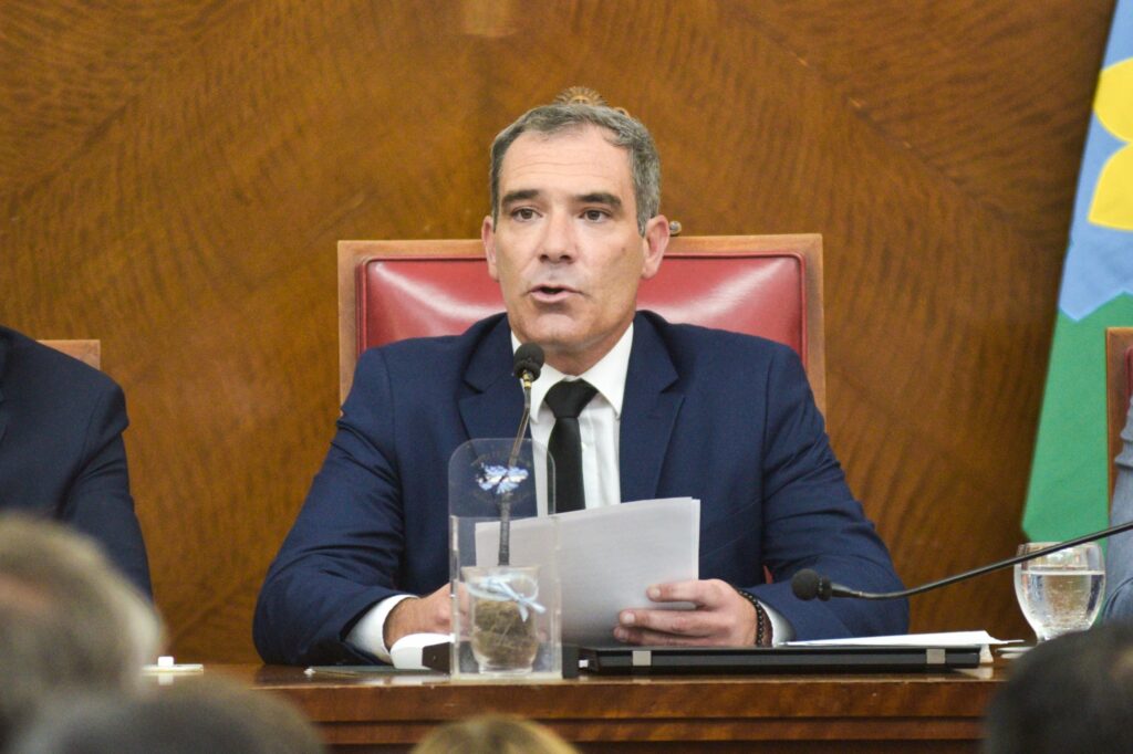 “Somos la ciudad que lidera la baja del desempleo, con números récords en construcción y que recibe a millones de turistas”