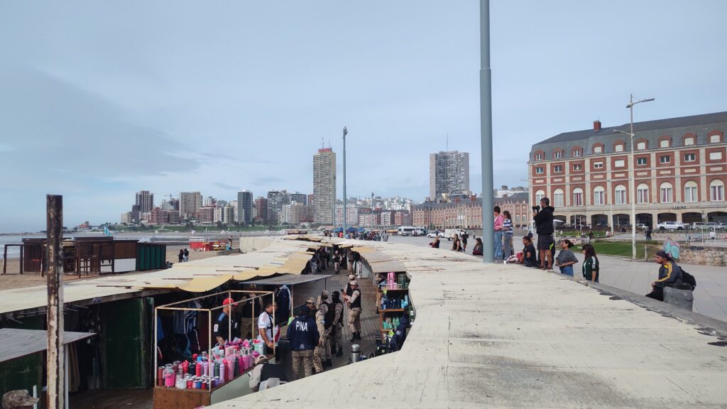 «Se dejó a los comerciantes retirar sus cosas y se logró el objetivo de recuperar el espacio público»