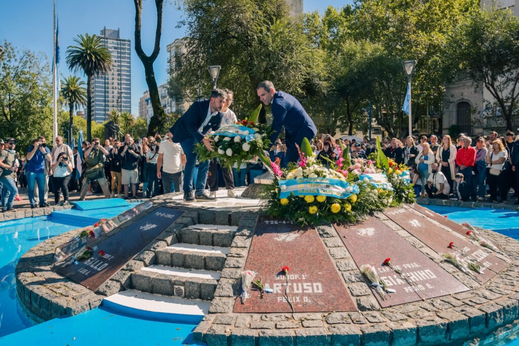 Así se vivió en Mar del Plata el 44° aniversario del Día del Veterano y los Caídos en la Guerra de Malvinas: «Héroes de ve…