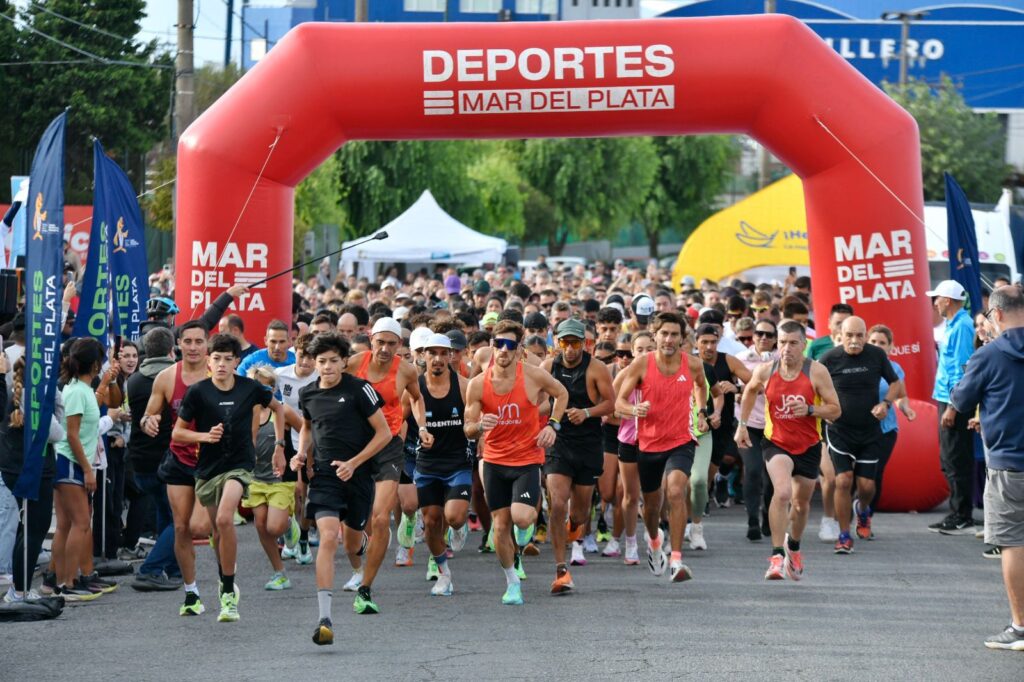 La correcaminata solidaria «Movete por tu Salud» convocó a más de dos mil participantes