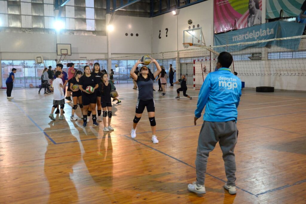 Permanece abierta la inscripción para desarrollar actividades en los Polideportivos Barriales