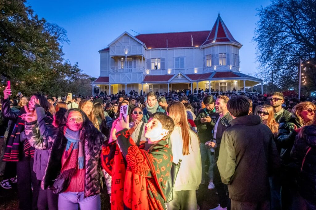 Mayo en Villa Victoria con agenda repleta: festival de música, muestras y teatro