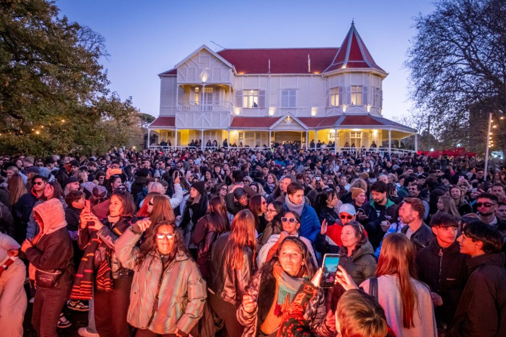 Todo listo: llega una nueva edición del CAFEST con 40 cafeterías, DJs en vivo y charlas