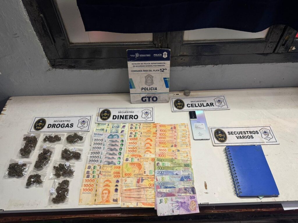 Vendía drogas desde el auto hasta que llegó la policía: intentó escapar pero terminó en Batán