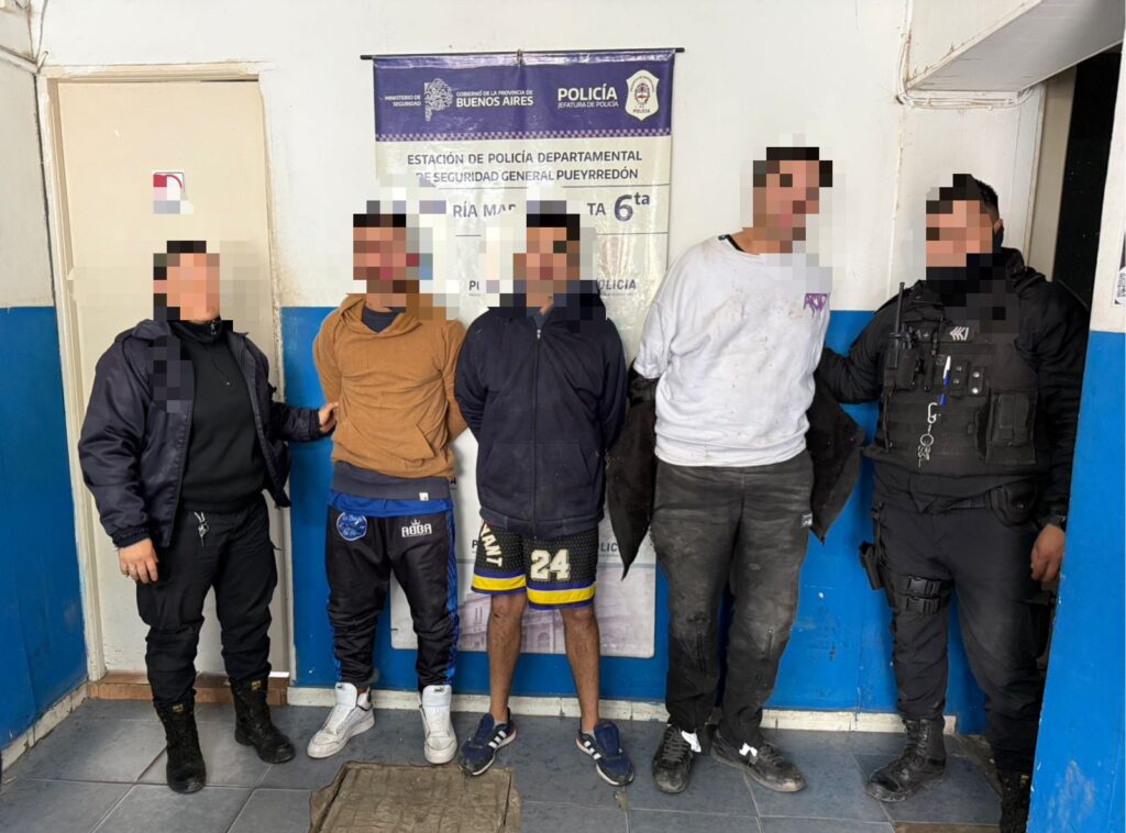 Brutal pelea entre vecinos terminó con varios detenidos: también agredieron a la policía