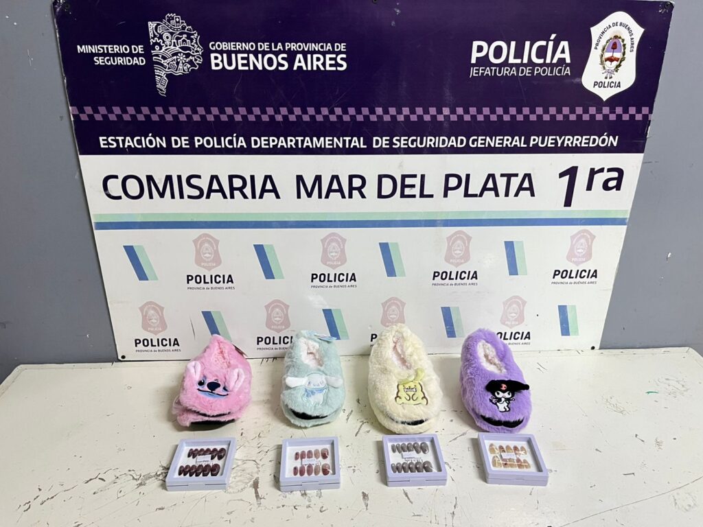 Terminó en Batán por robar pantuflas y uñas postizas