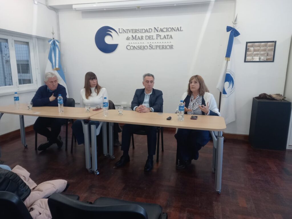 Dirigentes barriales debatieron en la UNMdP el rol social de los clubes