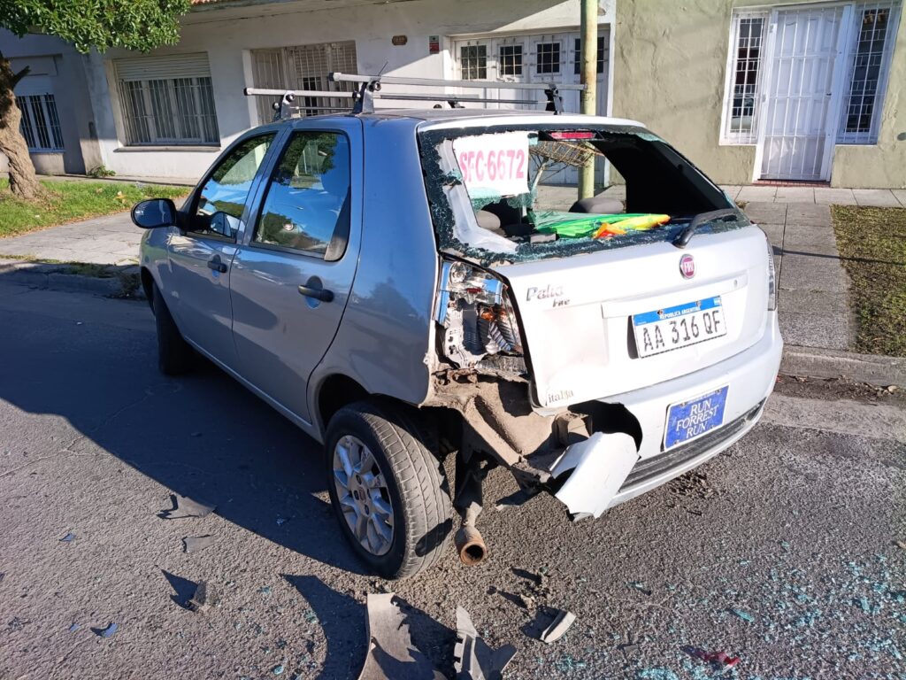 Brutal choque dejó a una motociclista hospitalizada