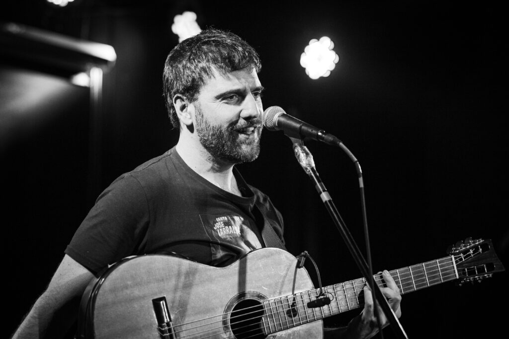 Paraná Berreta en Mar del Plata: canciones propias y clásicos de la música popular argentina