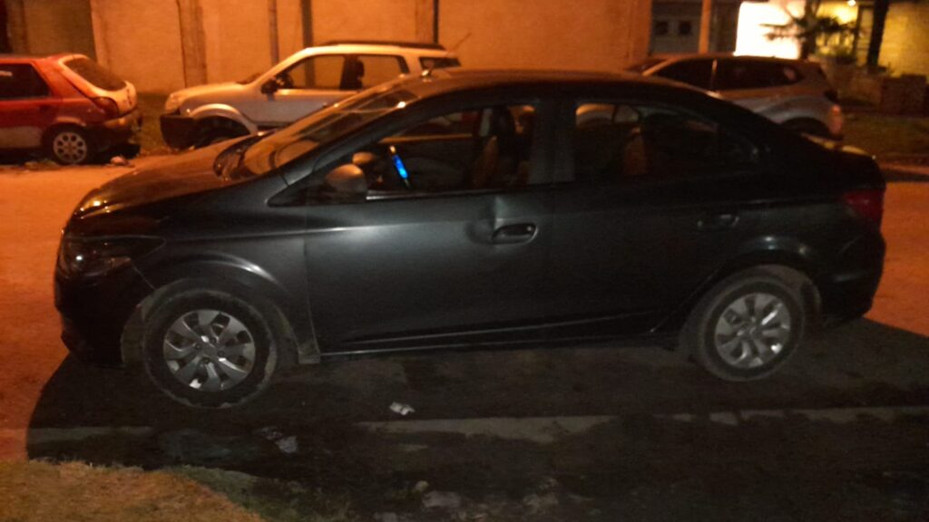 Relatos Salvajes: pidió un remís para escapar de un conflicto vecinal y atacaron el auto