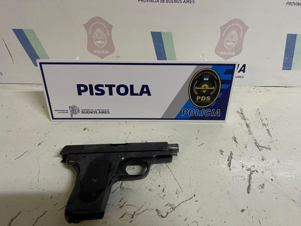 Video: cayó por robo a mano armada un peligroso delincuente de comercios