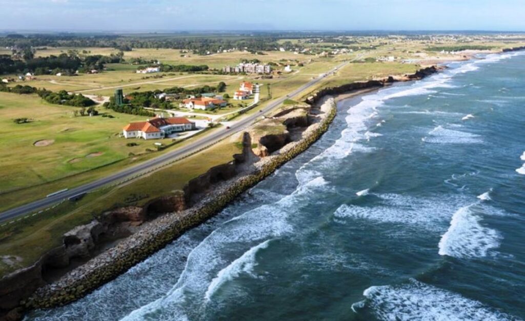 Comienzan a renovar la ruta 11 entre Mar del Plata y Miramar: habrá miradores, iluminación y nuevos accesos a playas