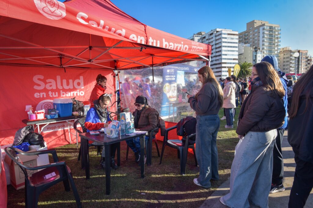 Vuelve el dispositivo Salud en tu Barrio con consultorio móvil gratuito para vecinos