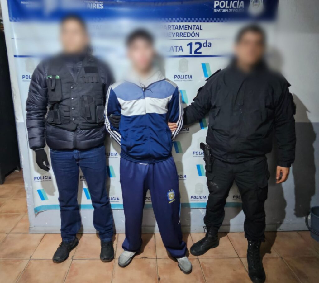 Mega allanamiento en permitió secuestrar celulares, inhibidores, un arma de utilería y vehículos