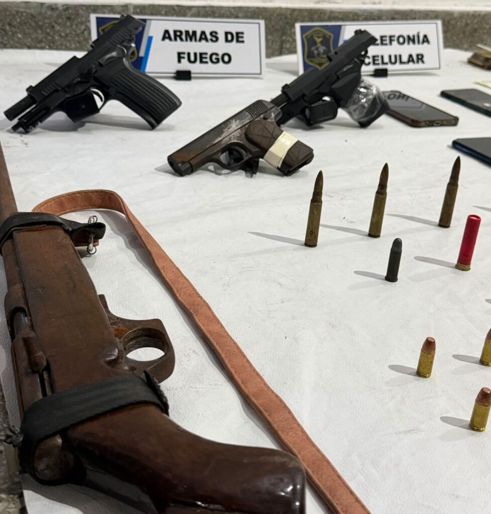 Mega operativo permitió desarticular una banda que comercializaba drogas en Mar del Plata
