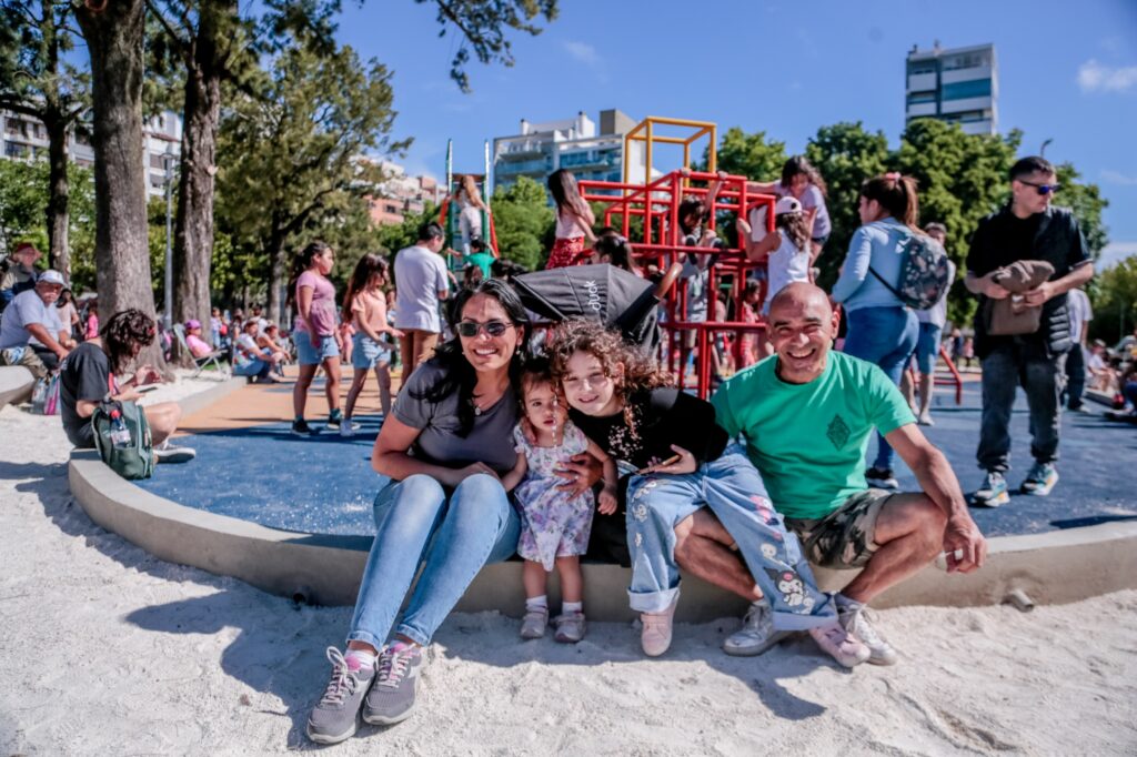 Abren la preinscripción para el Programa Familias que Abrazan: ¿De qué se trata?