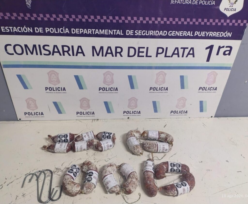 Con un palo y una soga había robado 16 salamines y cantimpalos de un comercio