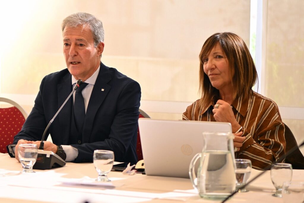 Rectores de universidades nacionales se juntaron en Mar del Plata para reclamar el cumplimiento de la ley