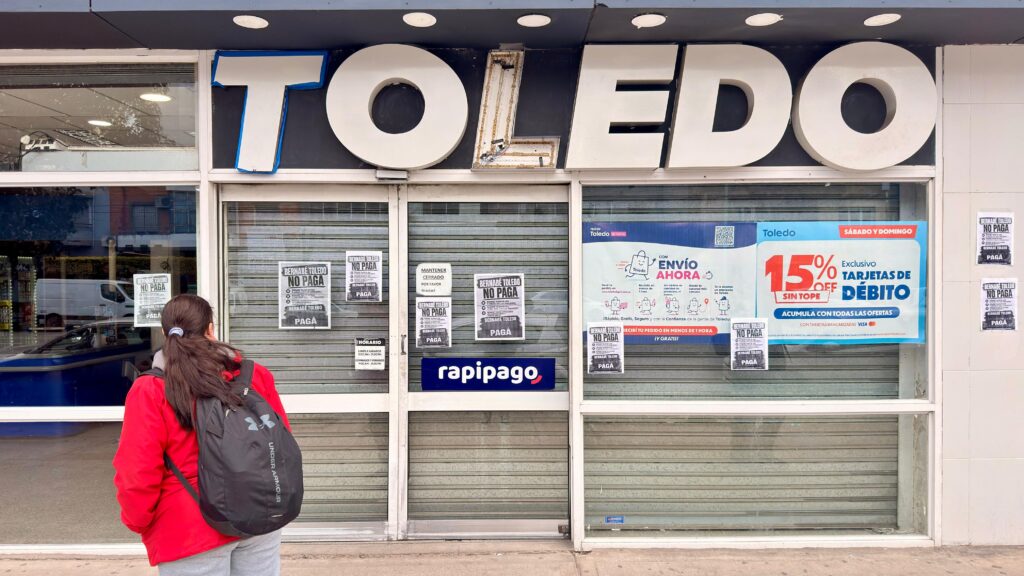 Escala el conflicto: afirman que Toledo se niega a pagar la totalidad de los salarios y posterga el pago del 60% pendiente