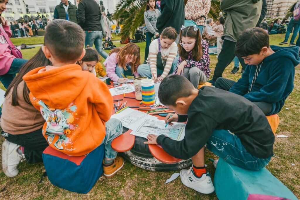 Mar del Plata acompaña una nueva consulta de UNICEF: buscan conocer las preocupaciones de adolescentes y jóvenes