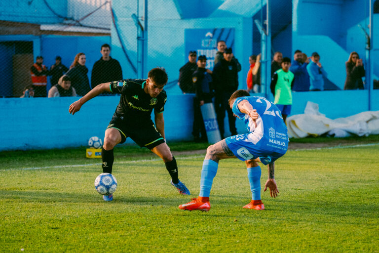 Aldosivi sufrió una dura derrota que lo deja al borde del descenso
