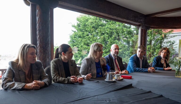 Sin anuncios La Libertad Avanza capitalizó la visita de Monteoliva a Mar del Plata