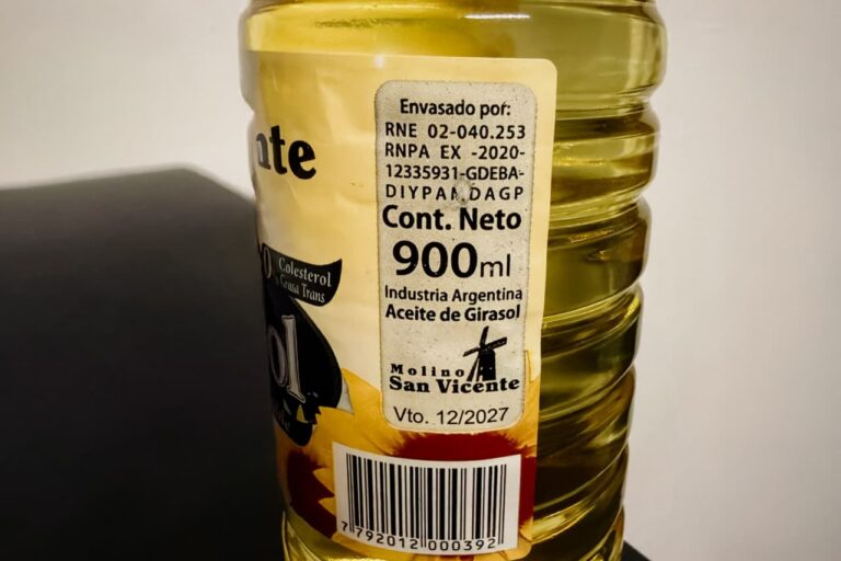 Atención consumidores: el Municipio prohibió el consumo y comercialización de un aceite de girasol