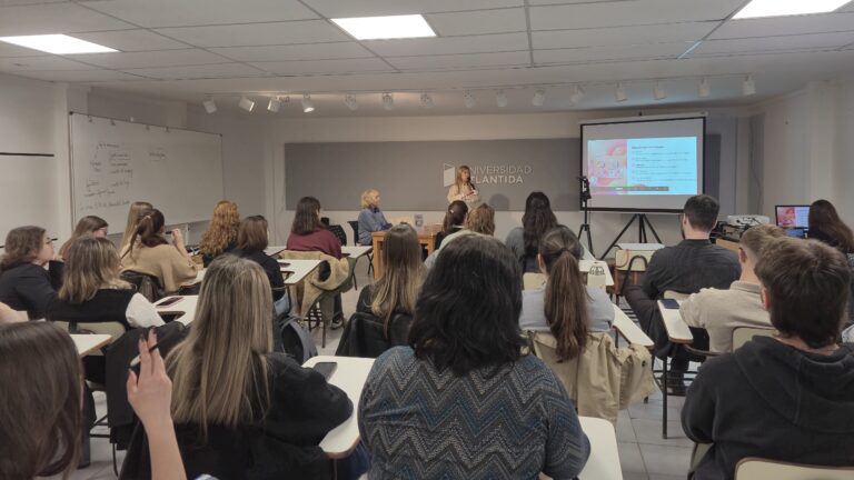 Oportunidad: lanzan en Mar del Plata dos carreras universitarias de educación a distancia