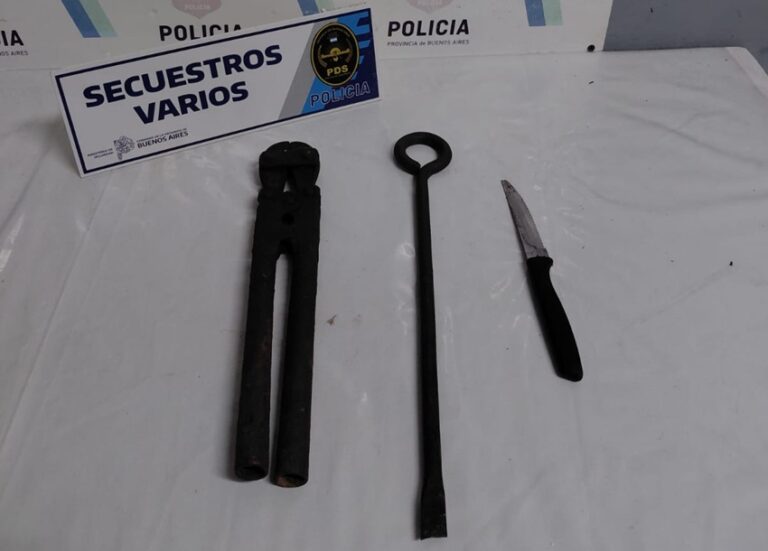 Cayó «el hombre araña»: trepaba balcones con un cuchillo, una estaca y un cortacadenas